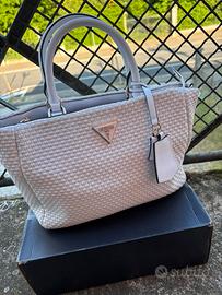 Guess bag