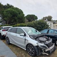 Mercedes B180 INCIDENTATA 