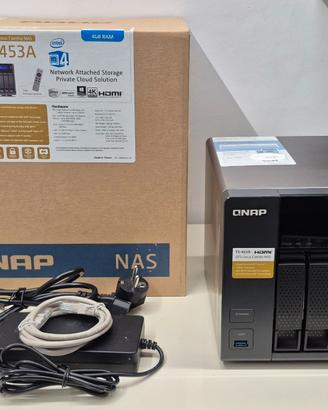 NAS QNAP TS-453A 4 slot RAM 16GB Telecomando