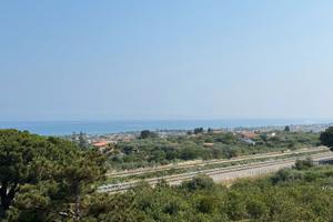 Villa con ampio giardino Panoramica