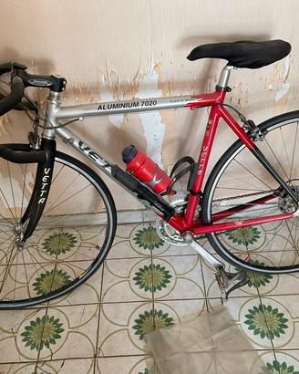 Bicicletta da corsa VETTA
