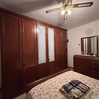 Camera da letto in noce