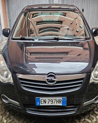 opel agila benzina 