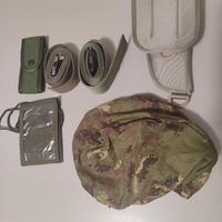 Fondina pistola beretta e altri articoli militari