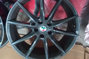 cerchi in lega 19 alfa Romeo Stelvio