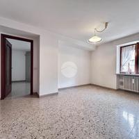 2 LOCALI A SAN MARTINO BUON ALBERGO