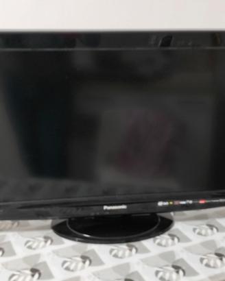 Televisore LCD  HD Panasonic 32 POLLICI