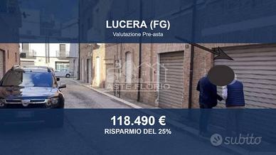 Immobile in asta di 211 m² con più di 5 locali e b