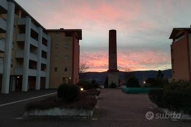 Trilocale arredato con finiture di pregio