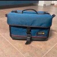 Borsa antiurto polifunzionale con divisori mobili