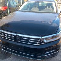 Ricambi usati volkswagen passat sw 1.6 TDI 2017