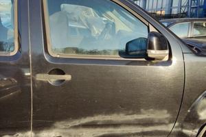 Porta anteriore dx nuda NISSAN NAVARA del 2008