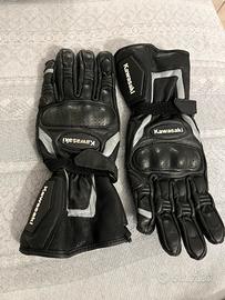 Guanti Kawasaki