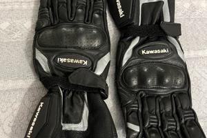 Guanti Kawasaki