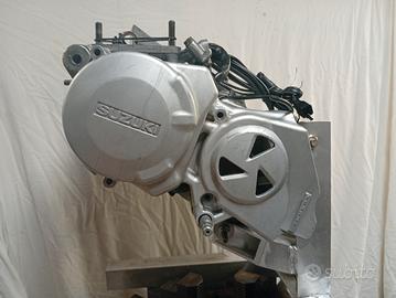 Motore Suzuki vj22.Suzuki rgv250 .Aprilia RS 250