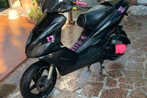 aprilia sr factory a carburatore