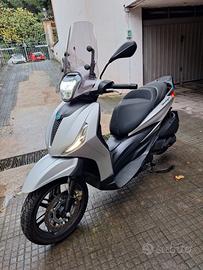 Piaggio Beverly 300 - 2021