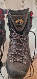 La sportiva taglia 44