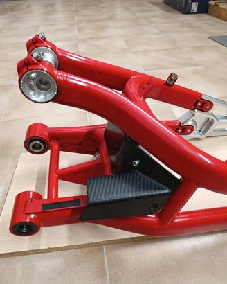 forcellone posteriore e codone bimota db7