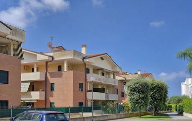 Appartamento di 85 m² con 4 locali e box auto a Sa