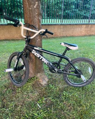 BICICLETTA BMX
