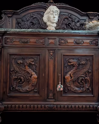Prestigiosa Sala da Pranzo in Noce – Fine '800