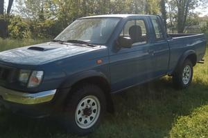 Nissan Pick Up D22 Pick-up 2.5 TD 2 porte