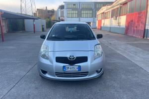 Toyota Yaris 1.3 5 porte