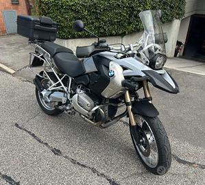 BMW R1200GS – 2009 – 62.000 km – Full Optional