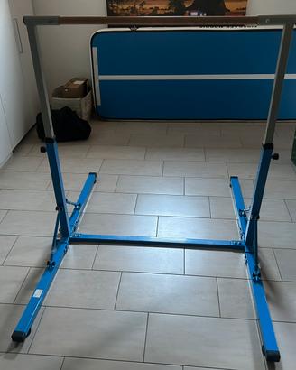 Barra orizzontale da ginnastica pieghevole