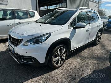 Peugeot 2008 BlueHDi 100 Allure