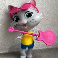 Gatto Milady con chitarra 44 Gatti Kinder 2021