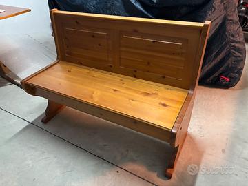 Panca in legno con contenitore