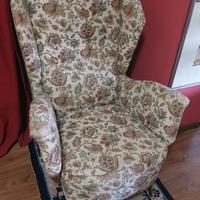 Poltrona vintage anni ’50/’60 stile wingback 