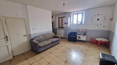Appartamento di 60 m² con 3 locali a Segni