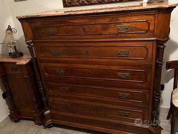 Comó + comodino e specchio