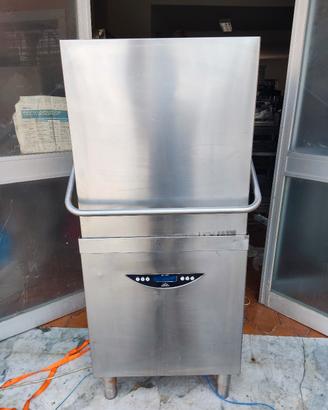Lavastoviglie professionale a capotta WALO