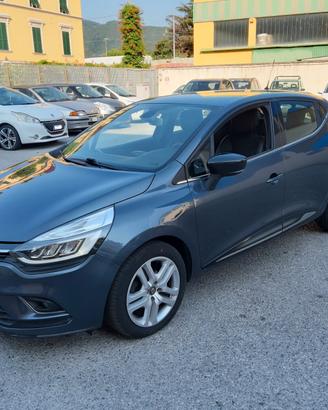 Renault Clio dCi 8V 75 CV 5 porte Duel