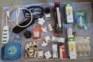 Materiale elettrico: lampadine, ciabatte, prese...