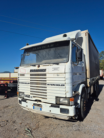 Motrice Scania 142H.420 The King