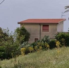 Cinisi Panoramica Villa 230 mq su 3 livelli