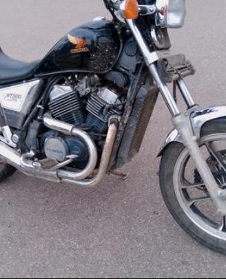 Honda VT 500 - 1987