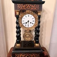 Orologi da tavolo e da parete stile classico