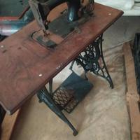 Macchina da cucire antica,stile retrò vintage