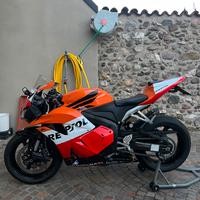 Honda cbr 600