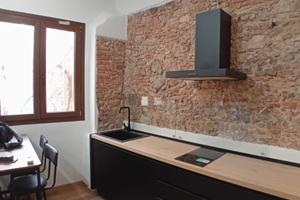 Loft arredato al piano terra in centro