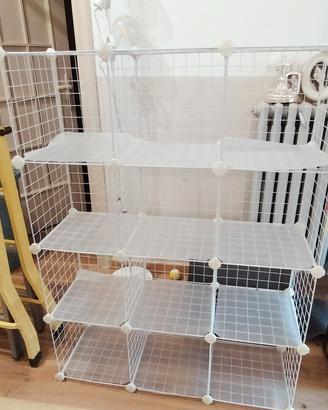 scaffale in metallo 