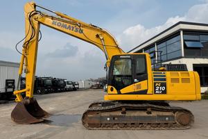 Escavatore cingolato Komatsu PC210 NLC-11