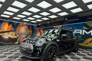 Mini Cooper SE XL (934)