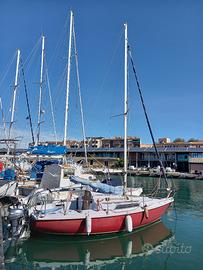 Barca a vela a Civitavecchia